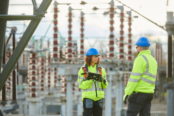 Best Electrician Near Me  in Everett, PA