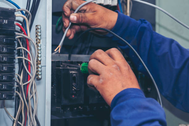 Best 24-Hour Electrician  in Everett, PA